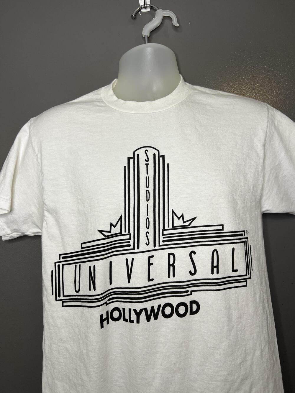 Vintage Universal Studios Hollywood Shirt Mens Medium White Logo Graphic Tee USA